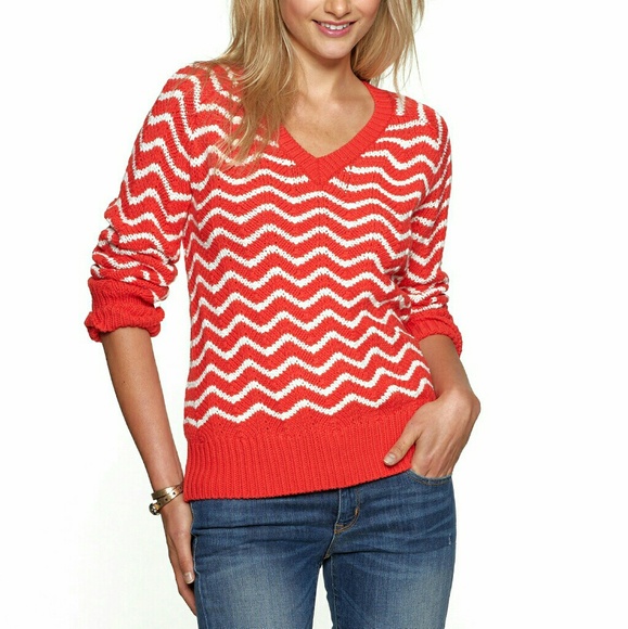 GAP Sweaters - Oversized orange and white chevron stripe sweater